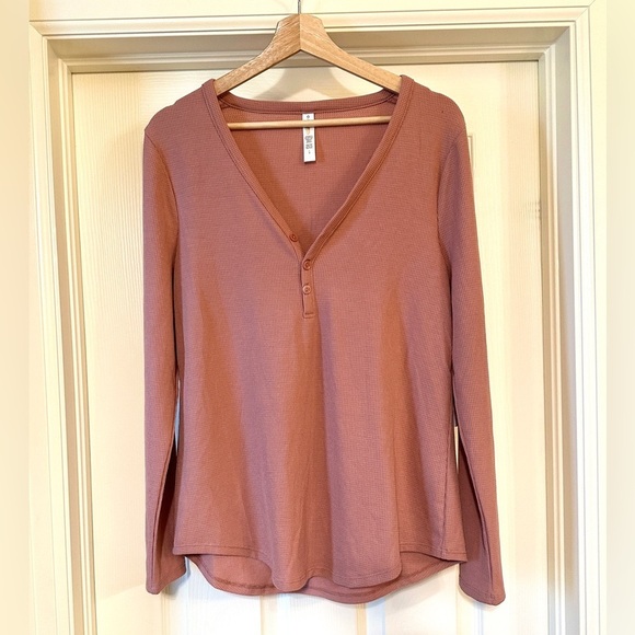 Athleta Wind Down Sleep Top - Picture 3 of 11